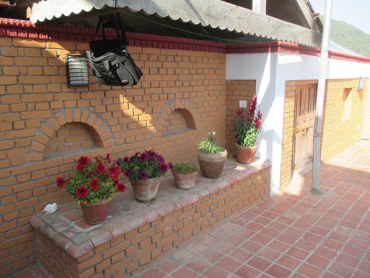Hotel Swiss Dakshinkali Exterior photo